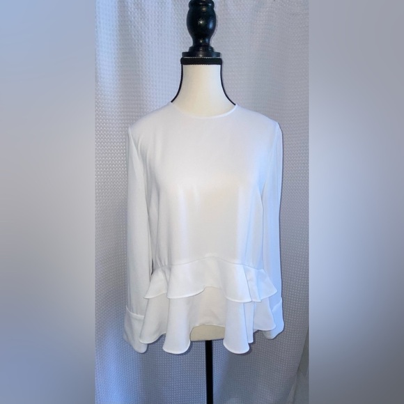 Women’s Zara white long sleeves blouse‎ with ruffled hem size Large - Picture 1 of 12